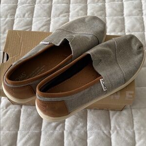 TOMS Casual Slip-On Shoes